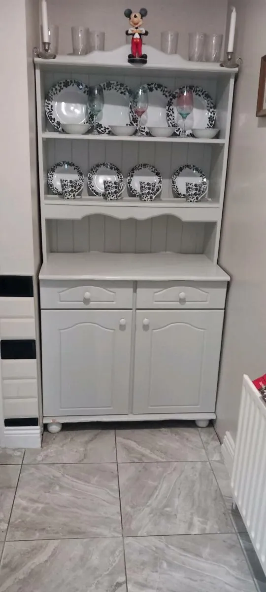 Kitchen dresser - Image 2