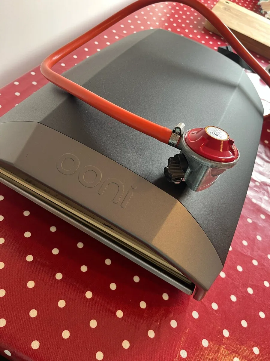 Ooni Koda 12 Pizza oven plus Ooni accessories - Image 1