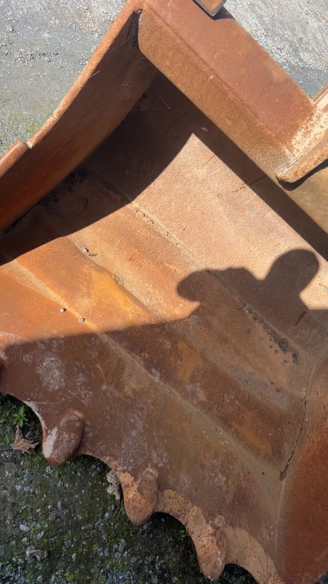 Strickland Rock bucket 80mm pins - Image 4