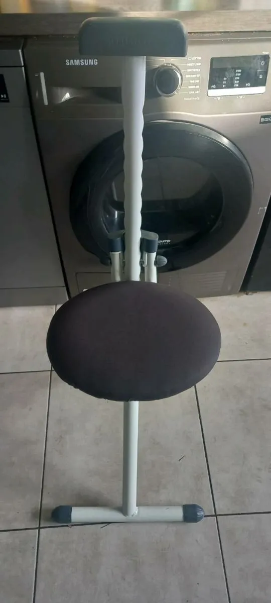 Strong foldable adjustable Musicians Chair - Image 3