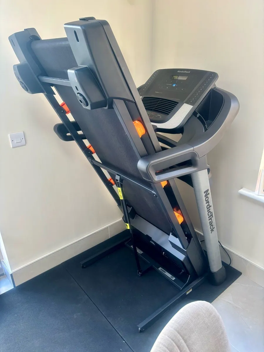 Nordic track Treadmill - Image 2