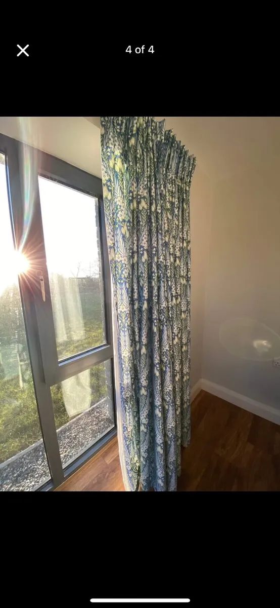 Curtains - Image 3