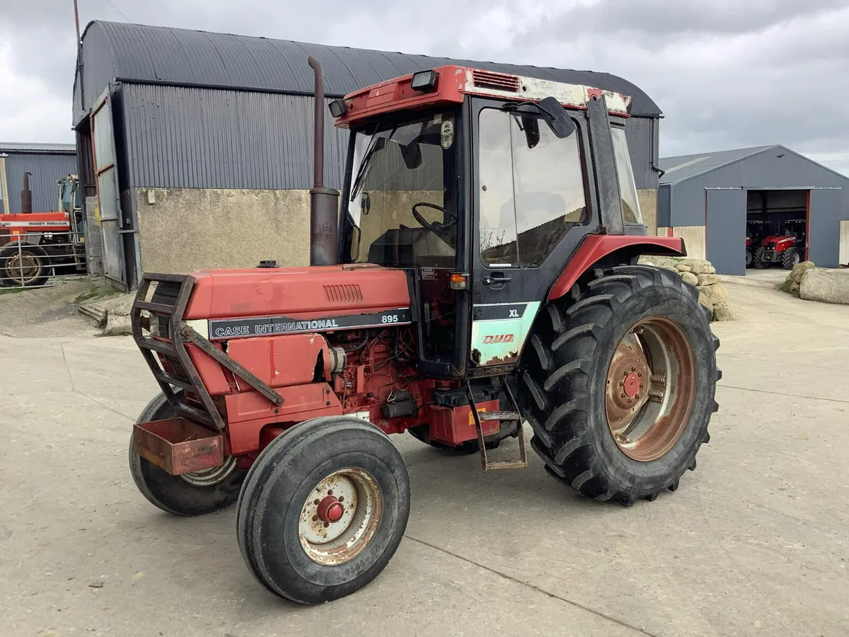 1994 Case 895 XL - Image 3