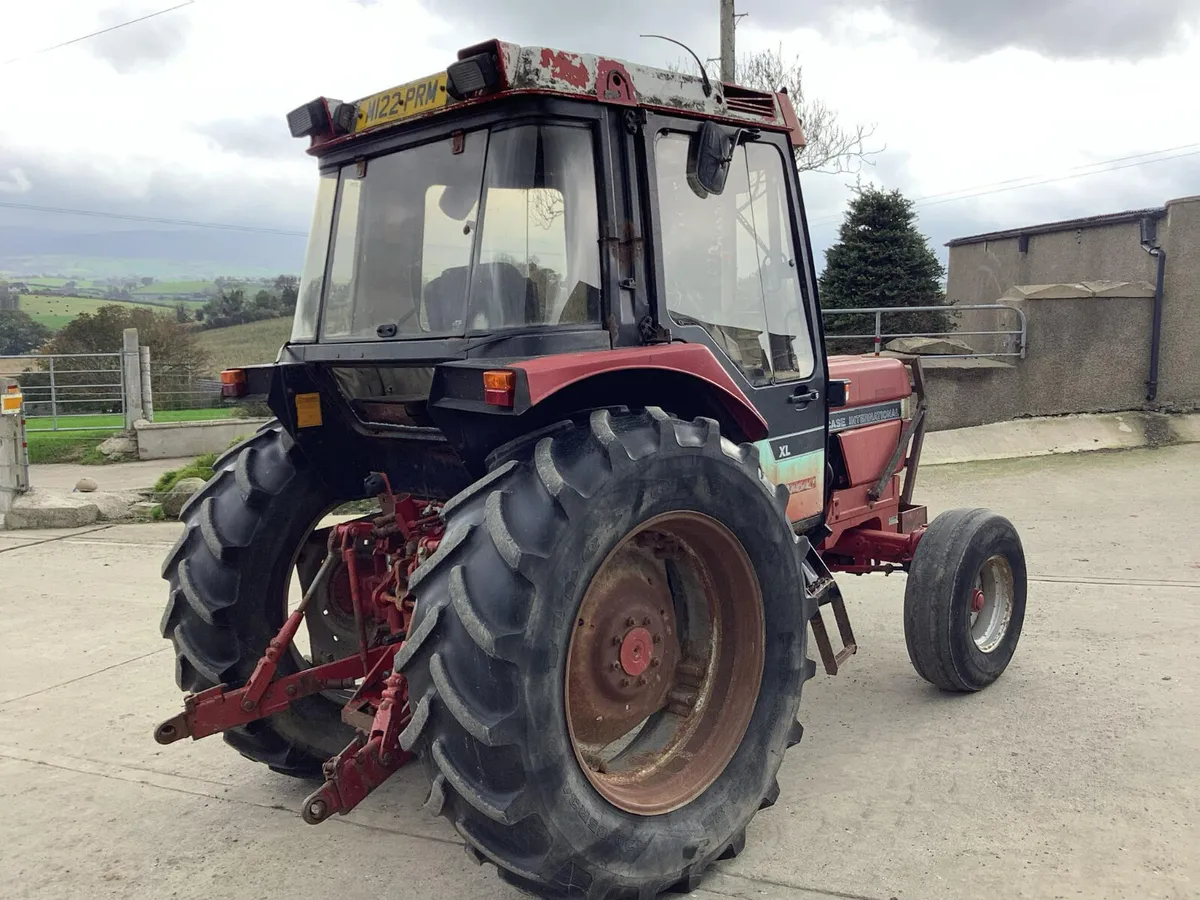 1994 Case 895 XL - Image 4