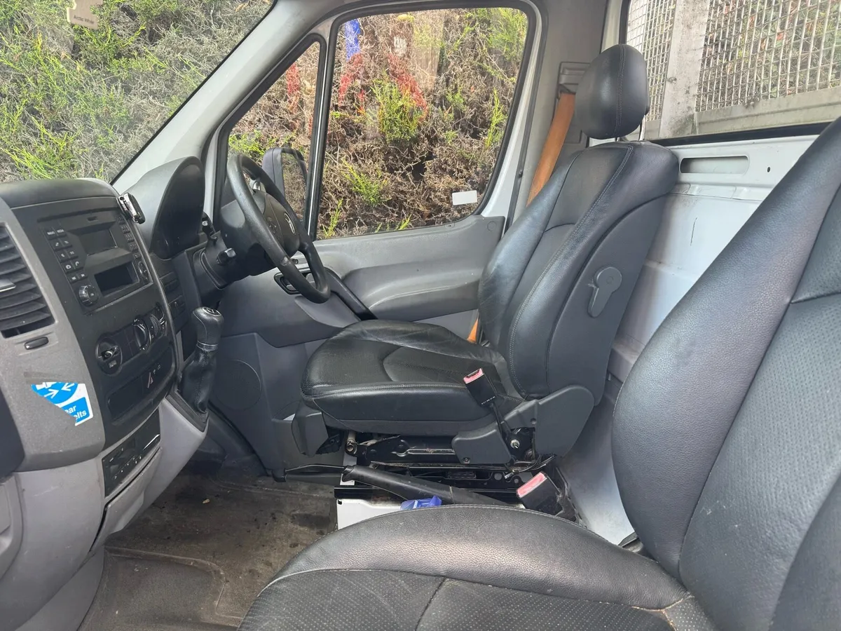 Mercedes sprinter van 2015 - Image 2