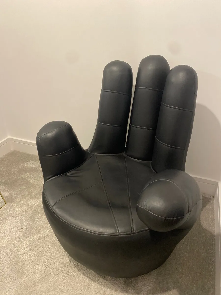 Hand-Shaped Swivel Chair – Used - Image 1