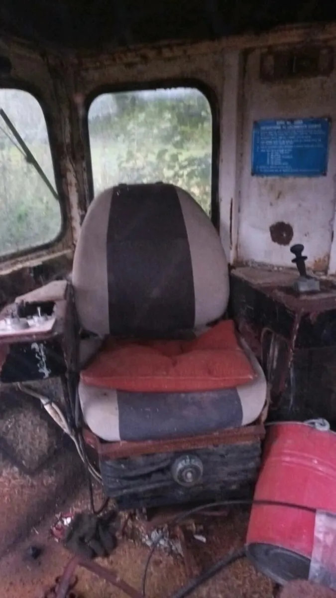 Loco cabs - Image 3
