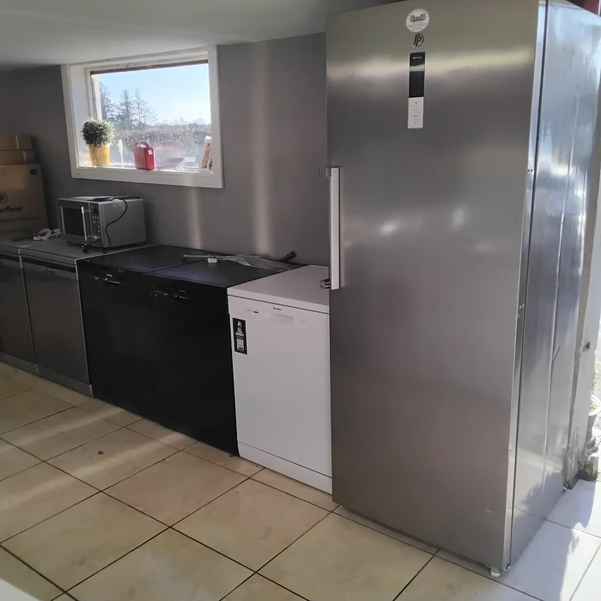 Fridges Dishwashers Hobs Etc - Image 3