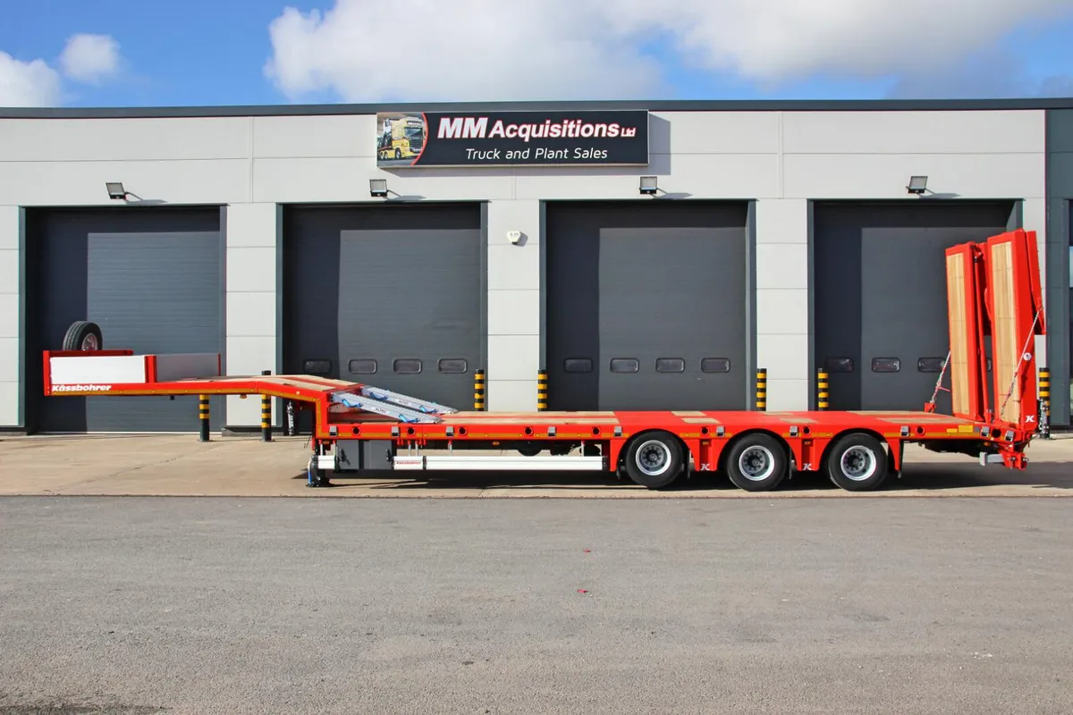 2025 KÄSSBOHRER 3 AXLE EXTENDABLE LOW LOADER - Image 3