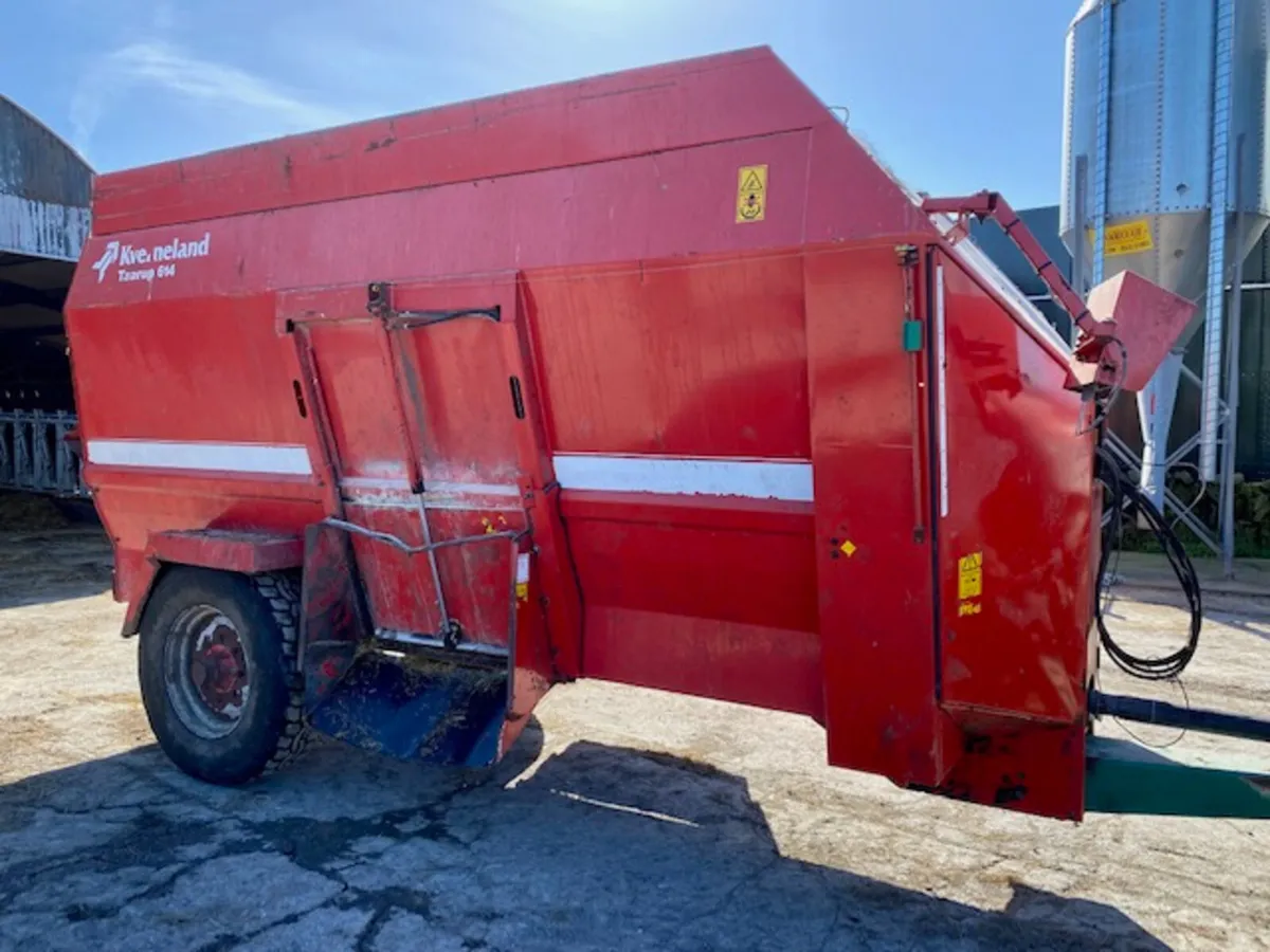 Kverneland 614 feeder - Image 2