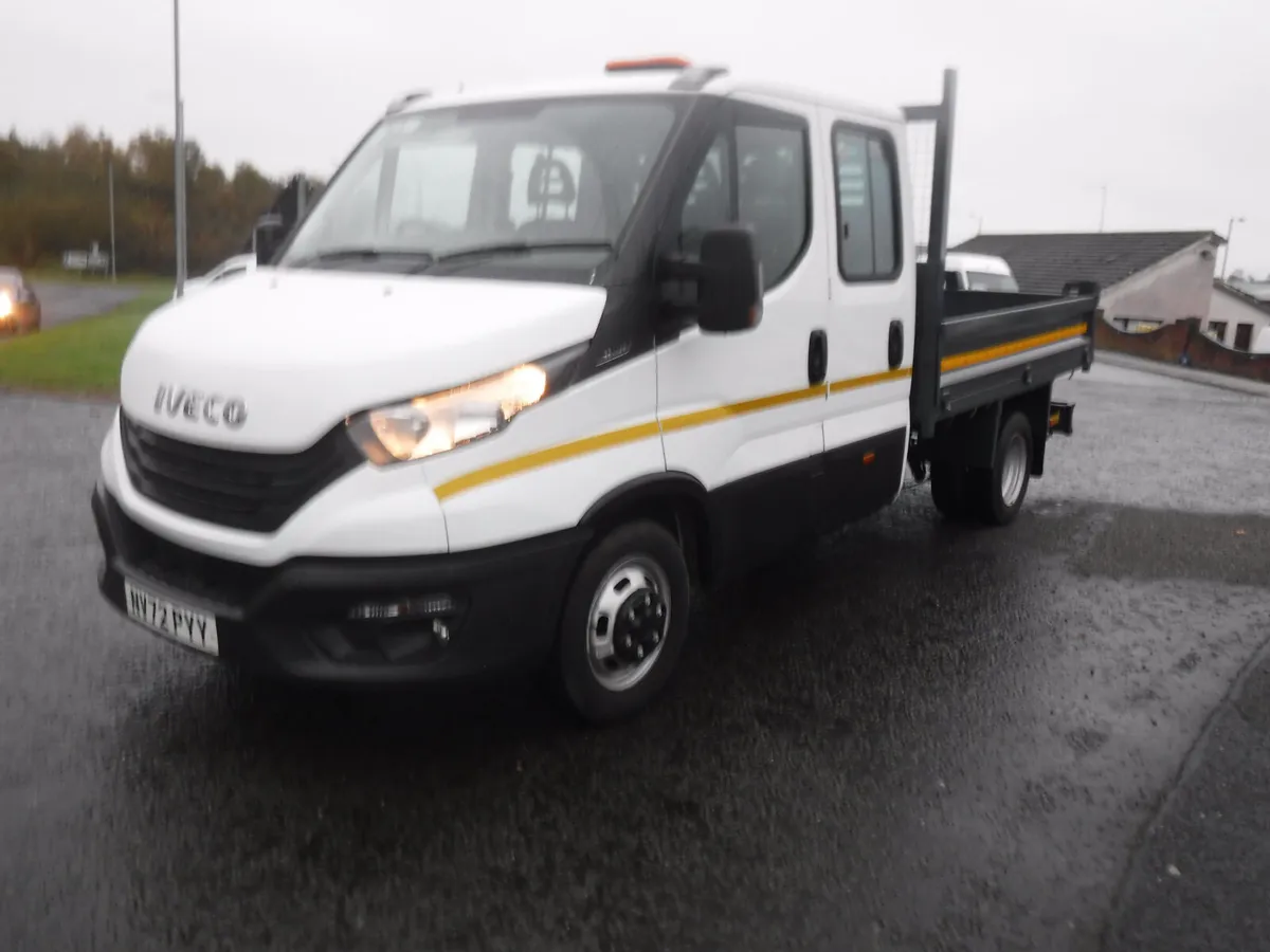 Iveco 35-140 2023 double cab tipper 48886mls air c - Image 2