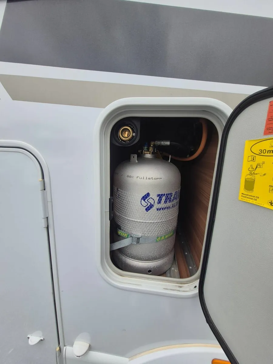 Peugeot wensberg 2019 4 berth finance availble - Image 3