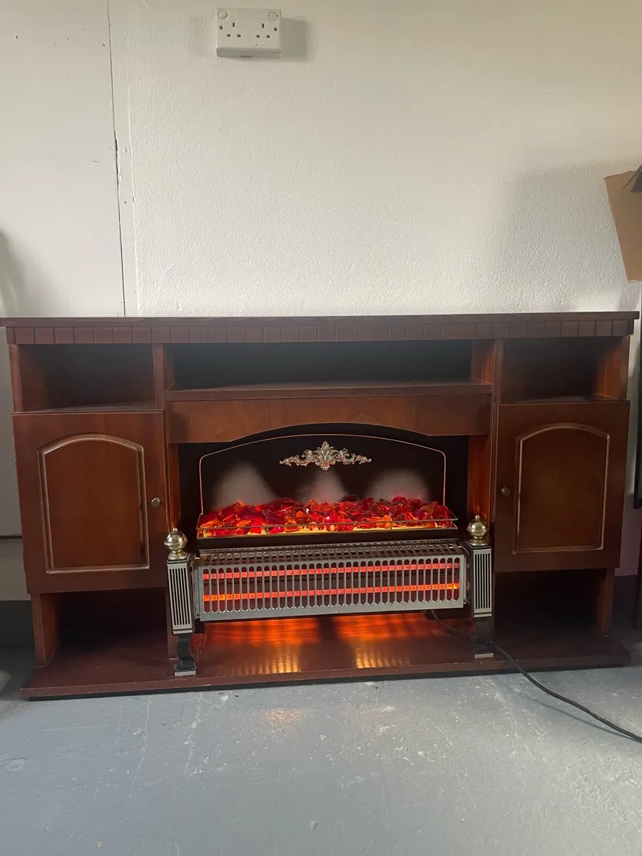 Electric fireplace - Image 3