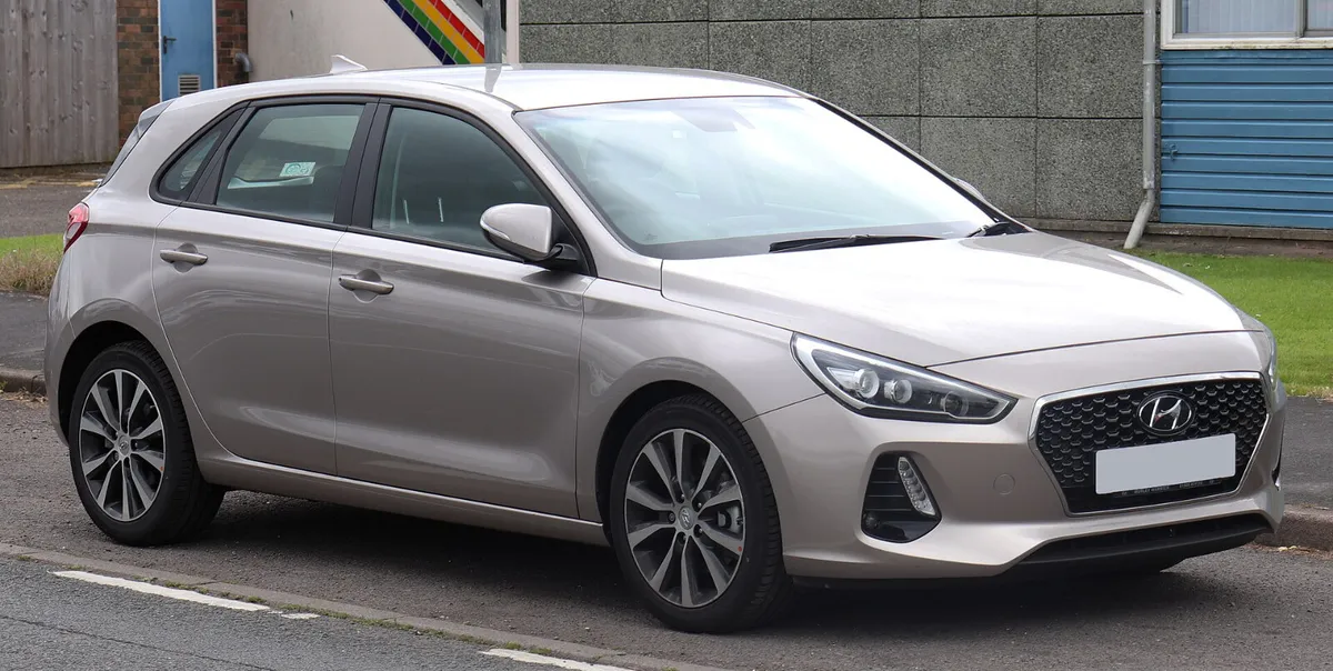 Hyundai i30 PD Front bumper - Image 1