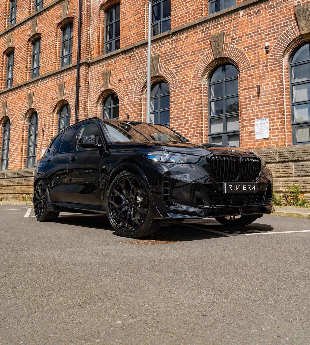 BMW X5 G05 (Pre Lci ) Gloss Front Grille - Image 1