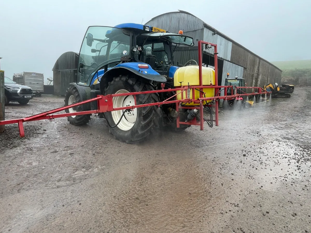 Jarmet 300 litre sprayer - Image 4