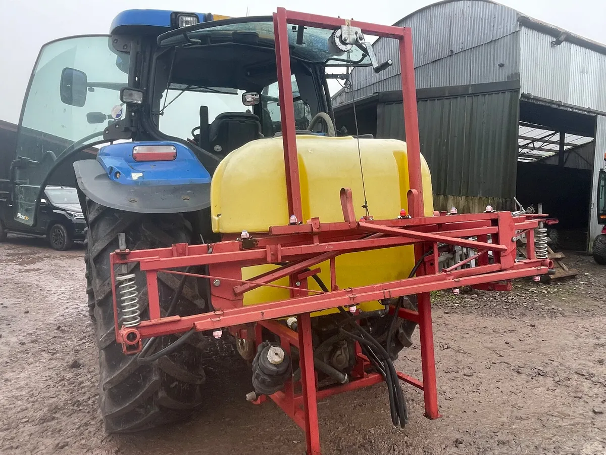 Jarmet 300 litre sprayer - Image 3