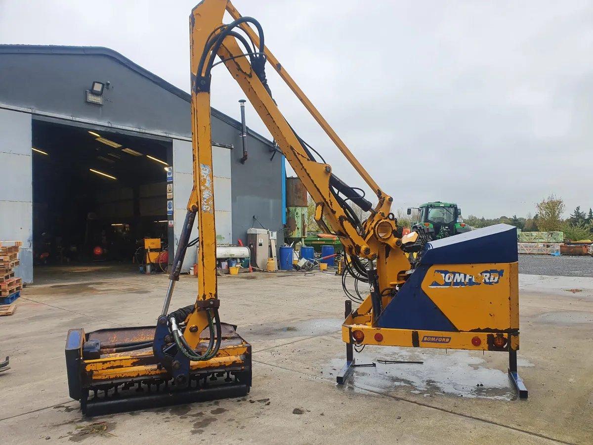 Used  Bomford 6 Meter Hawk Hedgecutter ( In Stock) - Image 1