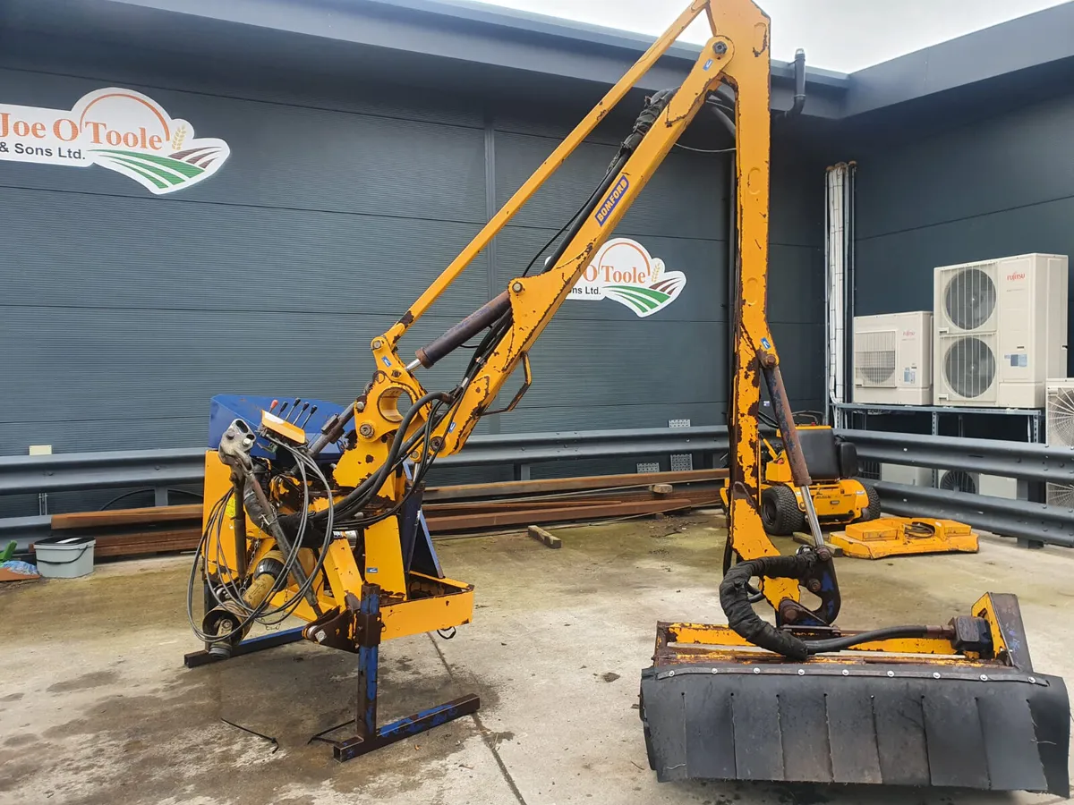 Used  Bomford 6 Meter Hawk Hedgecutter ( In Stock) - Image 3