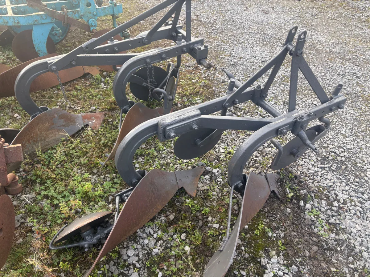 Ferguson Ploughs - Image 1