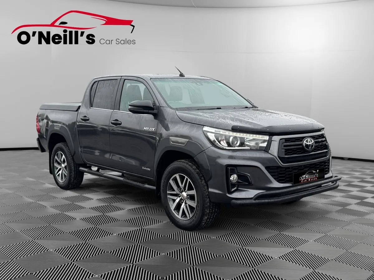 Toyota Hilux 2020 2.4 D-4D INVINCIBLE X AUTO #293 - Image 1