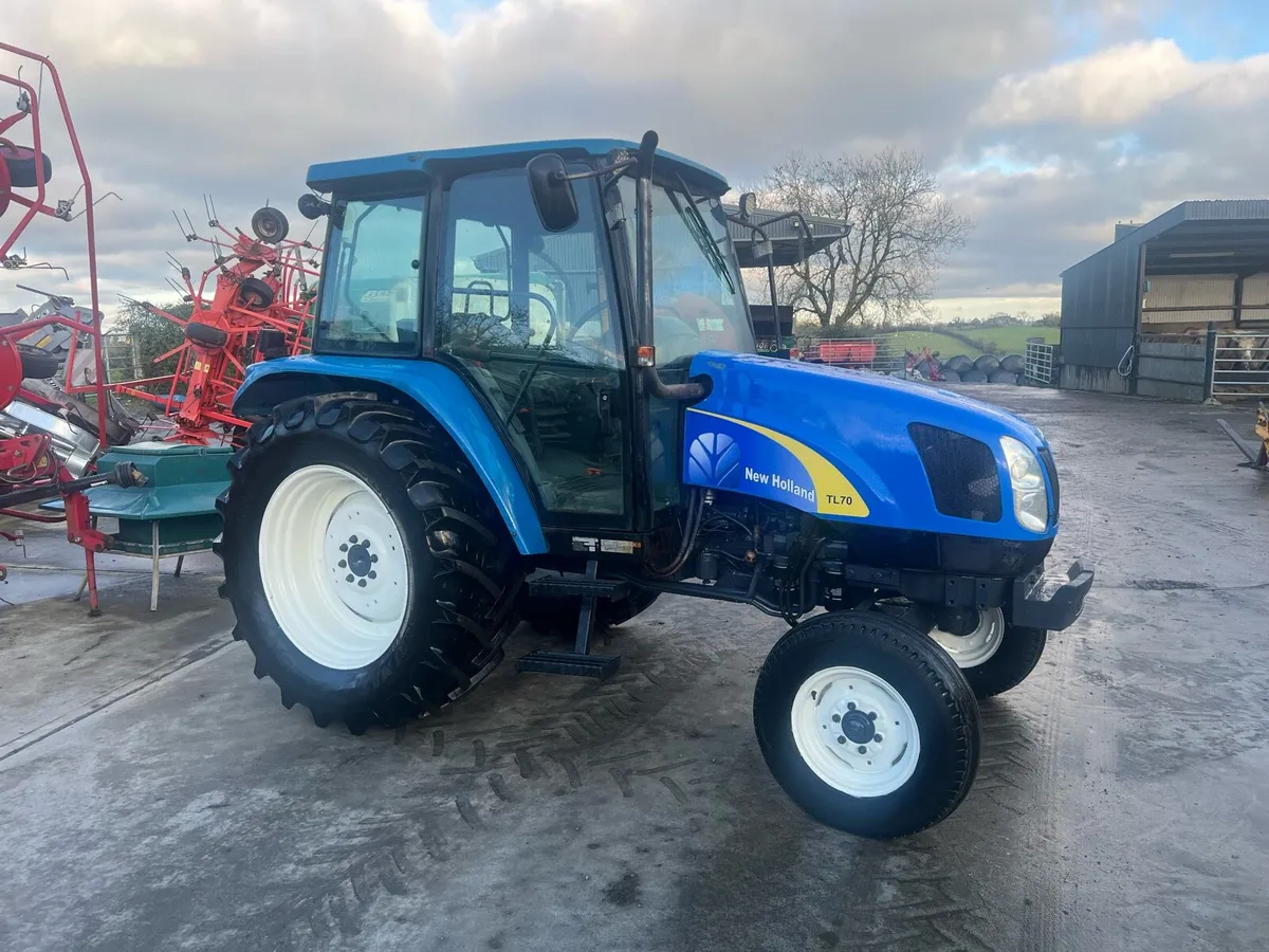 New Holland TL70 - Image 3