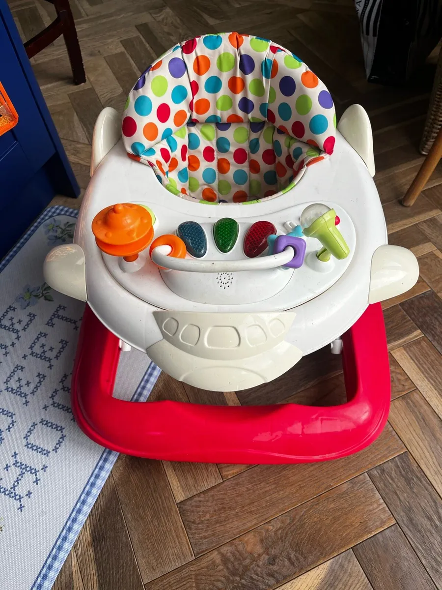 Baby walker - Image 2