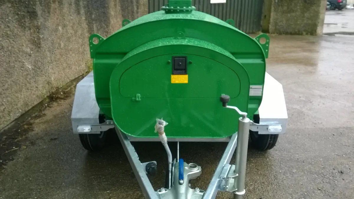 Cashel's Fuel Bowser - Image 4