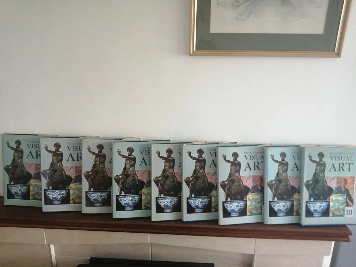 Brittannica Visual Art Encyclopaedia collection - Image 2