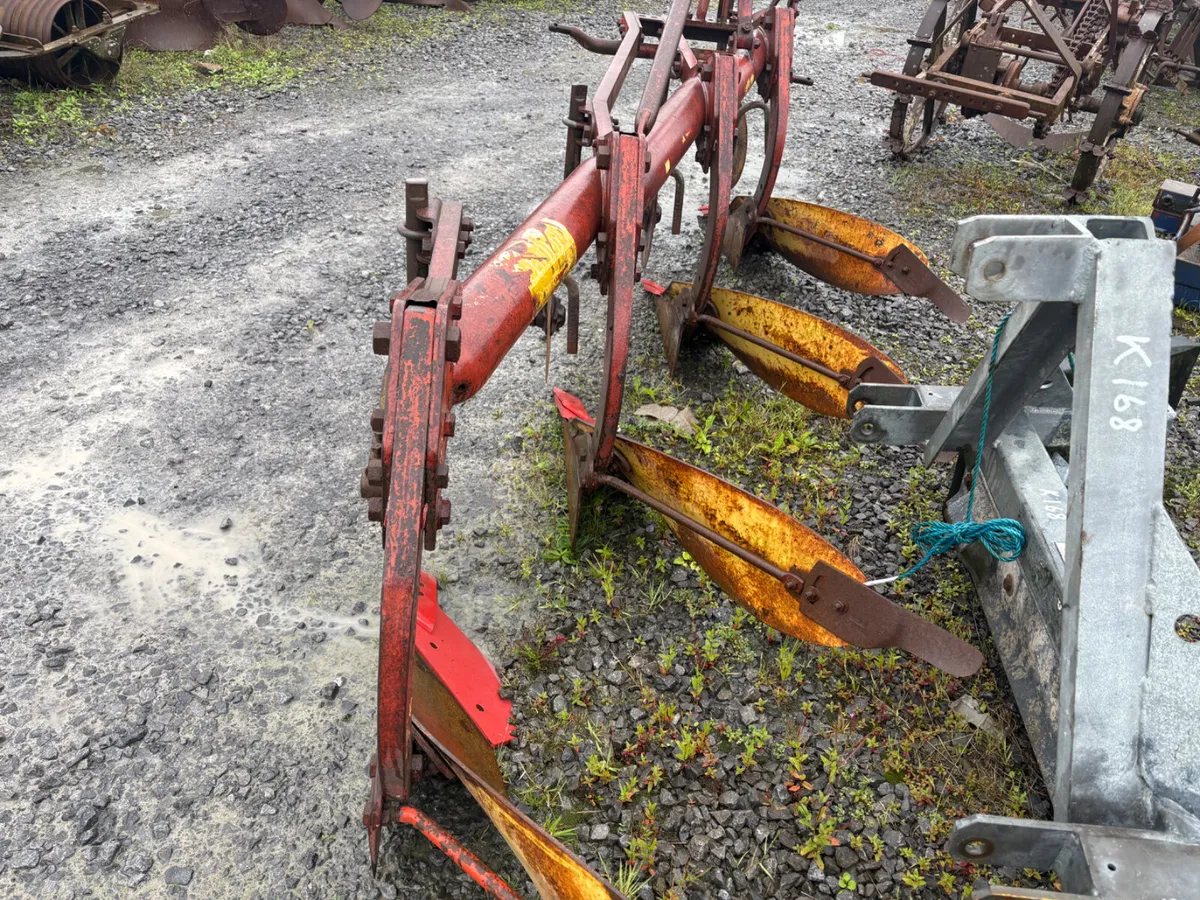 Kverneland 4 Furrow Plough - Image 3