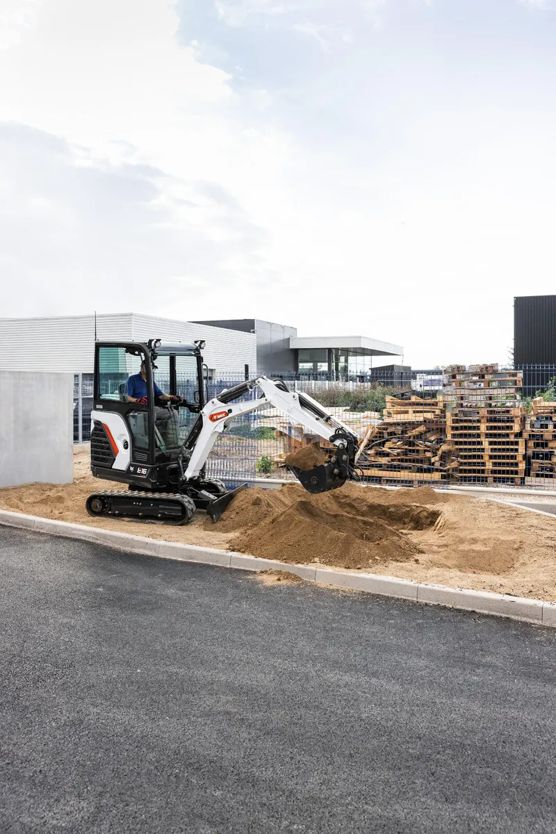 Bobcat E16 Mini Digger | NEW 1.6t MODEL - Image 1
