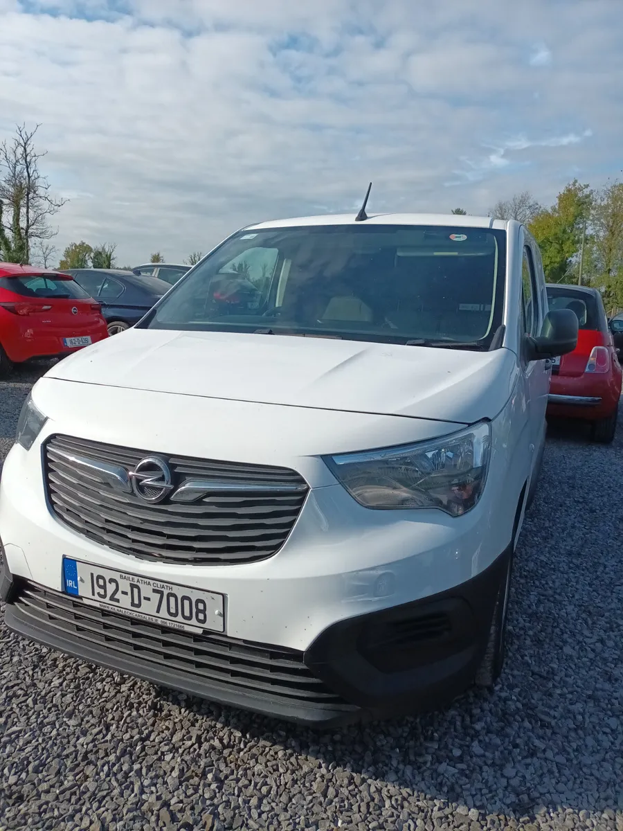 Opel Combo 2019 - Image 2