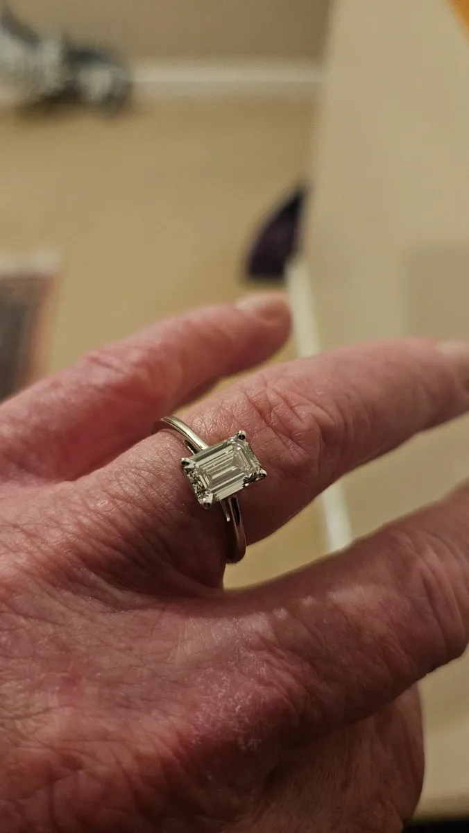 2ct Lab Grown Diamond Solitaire Ring - Image 4