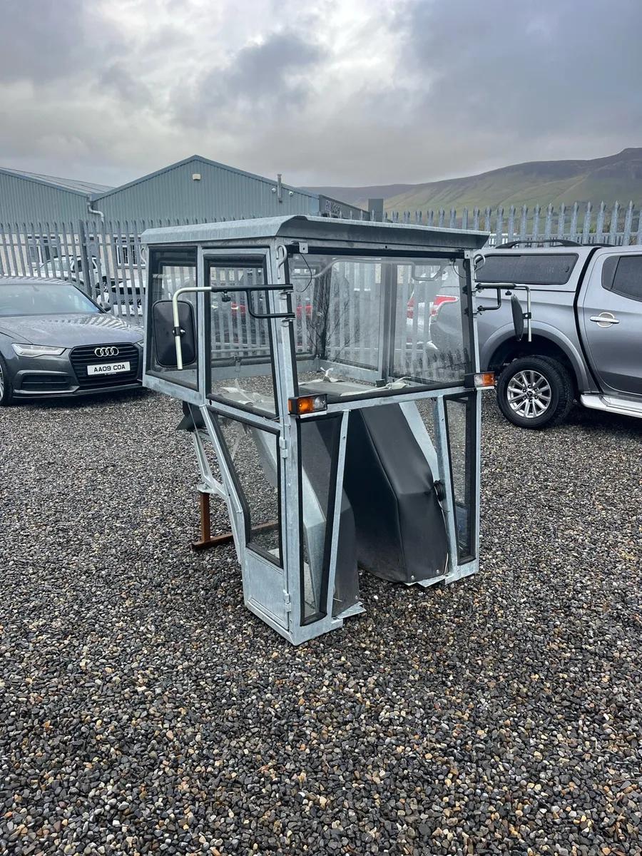 New MF Cabs - Image 1