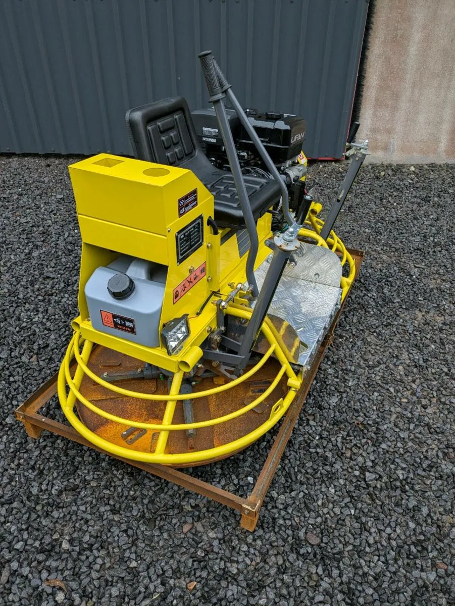 Ride on Power Float - Image 4