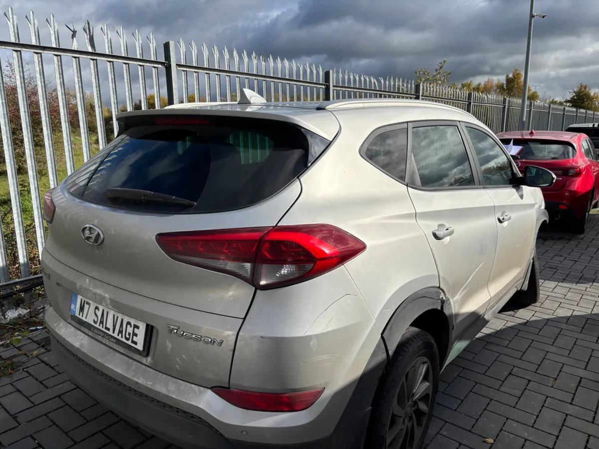 16 Tucson Diesel NCT 3/26 170km Starts - Image 3