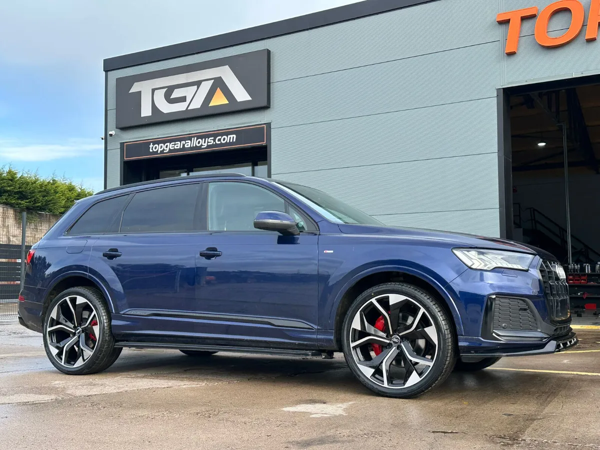 23" RSQ8 Style Alloys & Tyres for Q7 Q8 Touareg - Image 1