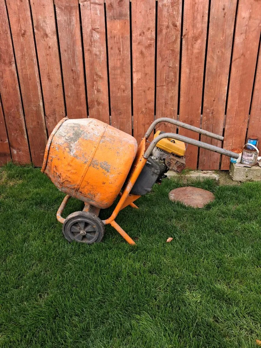 Cement mixer Robin - Image 4