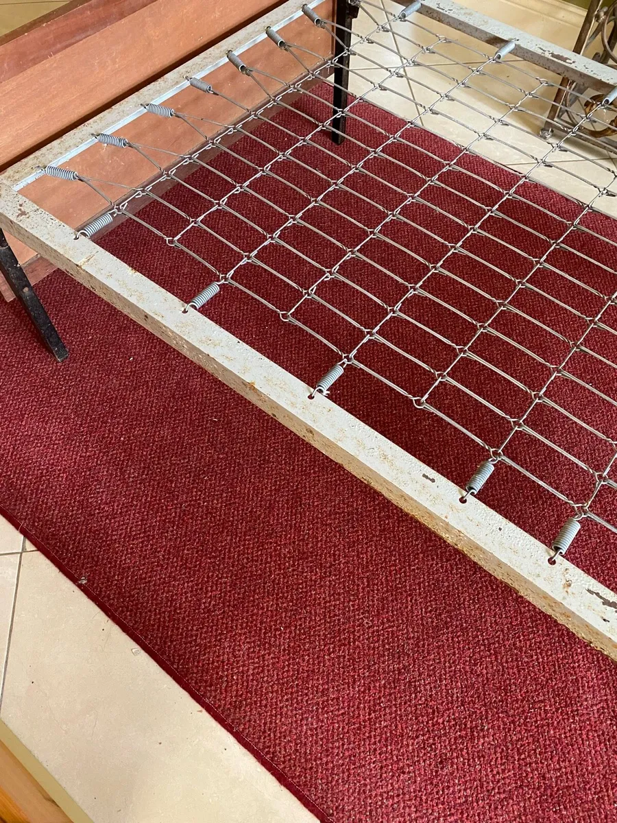 Antique single bed - Image 4