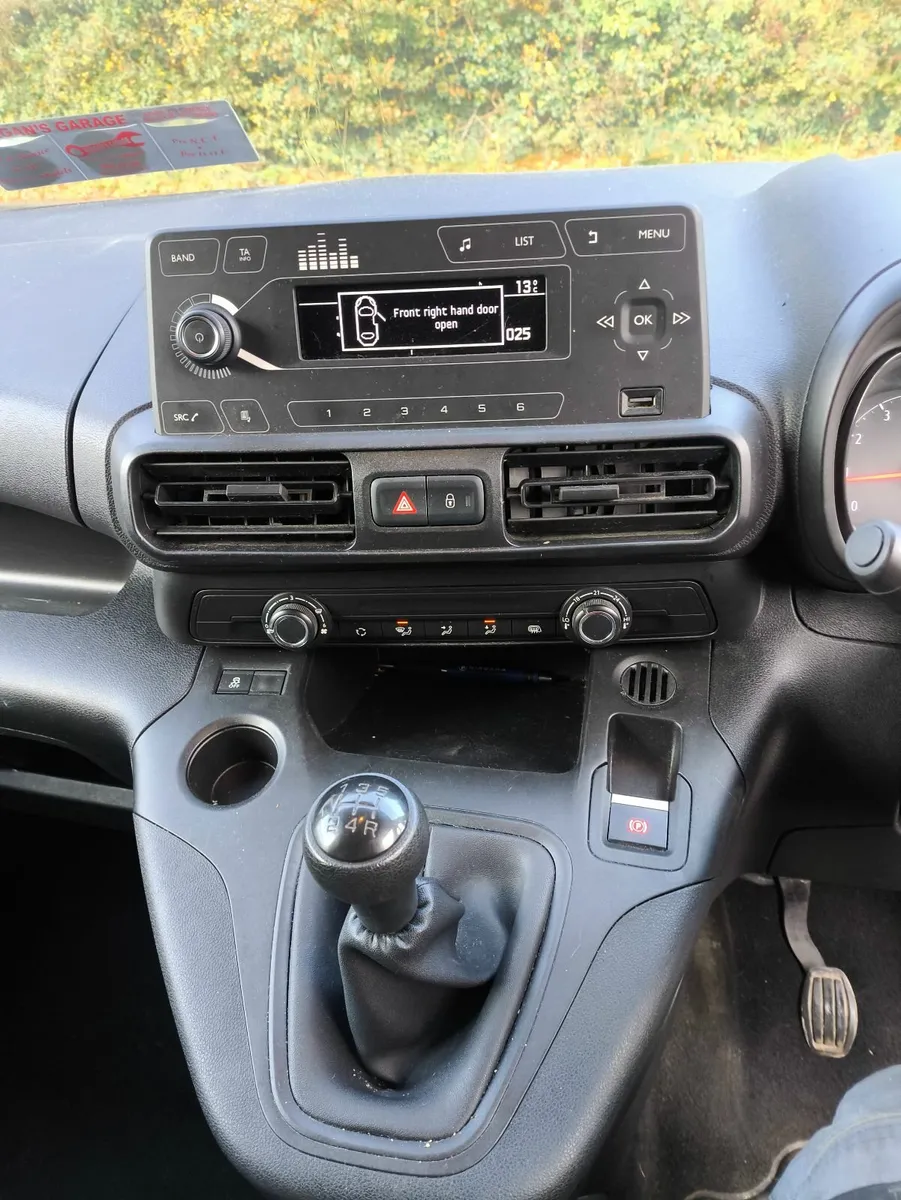 Opel Combo 2021 - Image 3