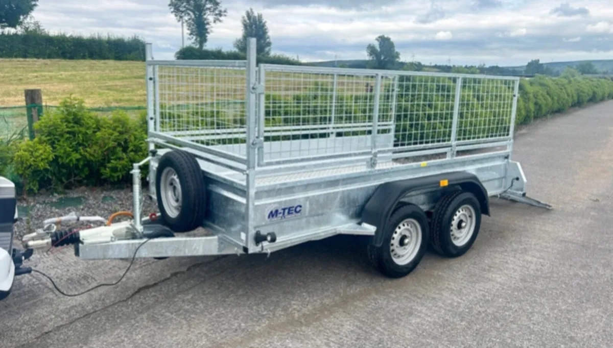 M Tec 10x5 trailer - Image 1