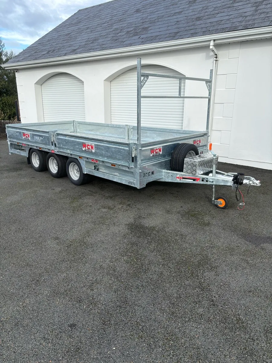MCN Trailers 14ft Flatbed Buidlers trailer - Image 2