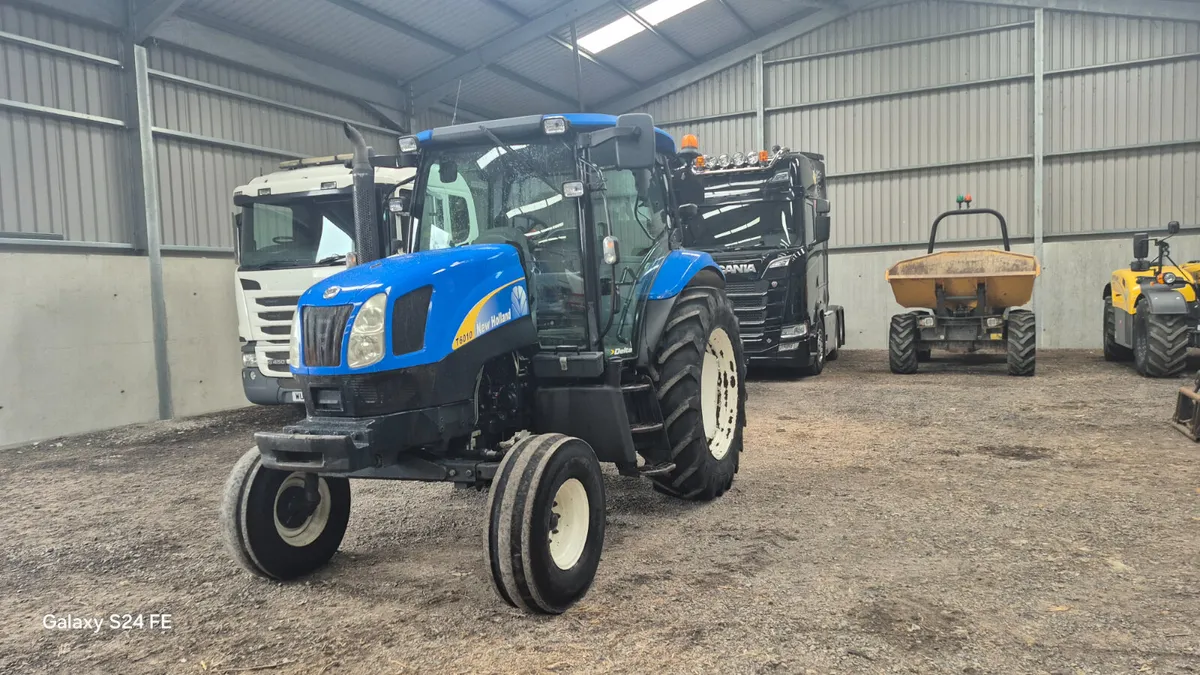 New Holland T6010 2WD - Image 1
