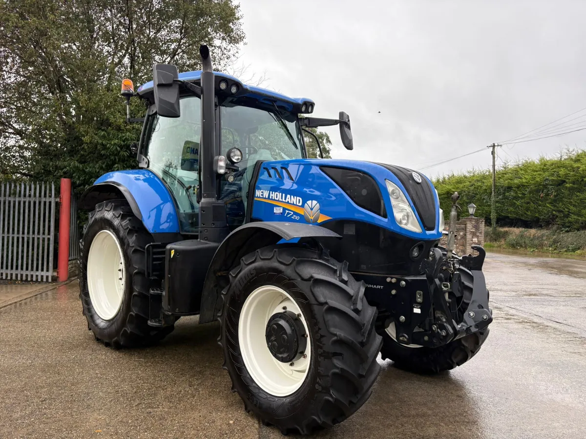 2020 New Holland T7.210 *Only 4400 hrs Full Spec - Image 4