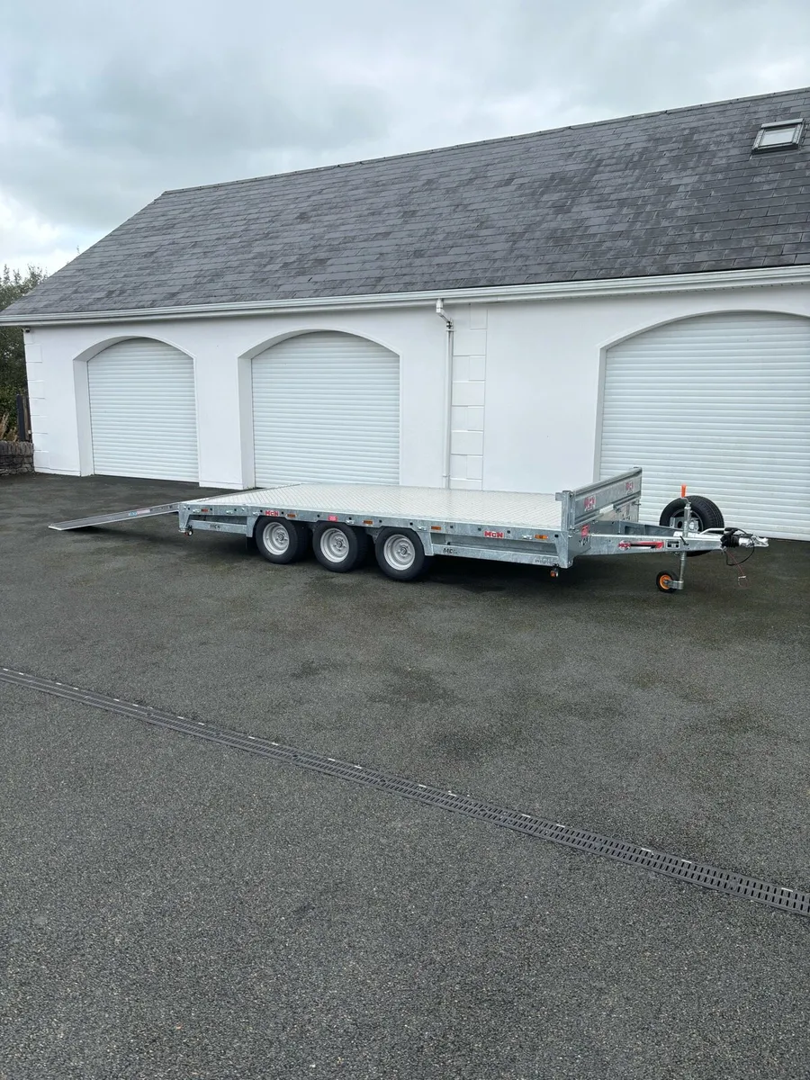 MCN Trailers 14ft Low loader beavertail trailer - Image 1