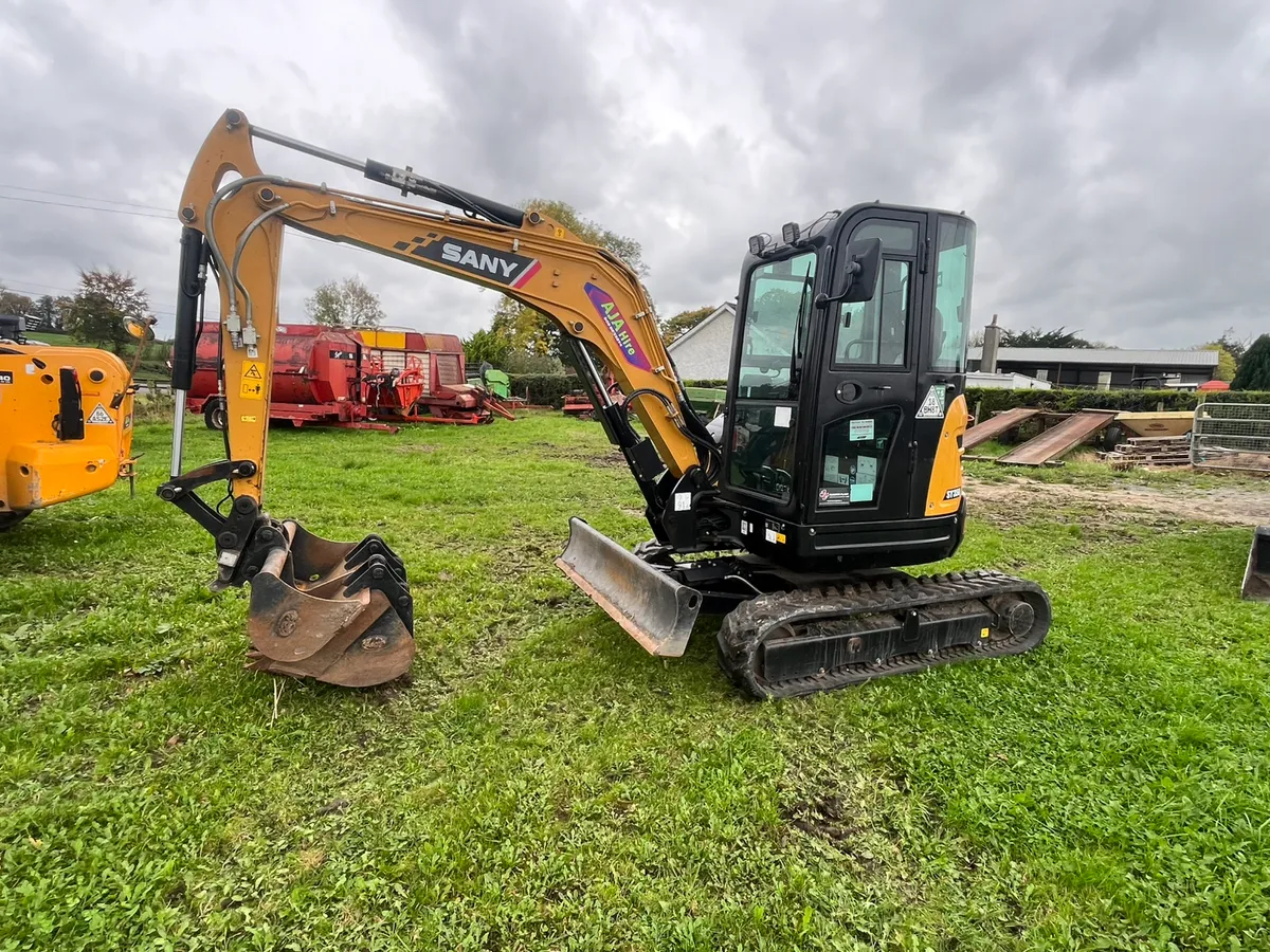 Sany  digger - Image 4