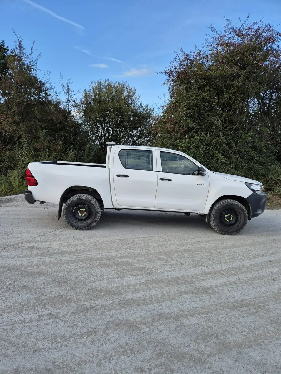 2019 Toyota Hilux Active 2.4L Diesel - Image 1