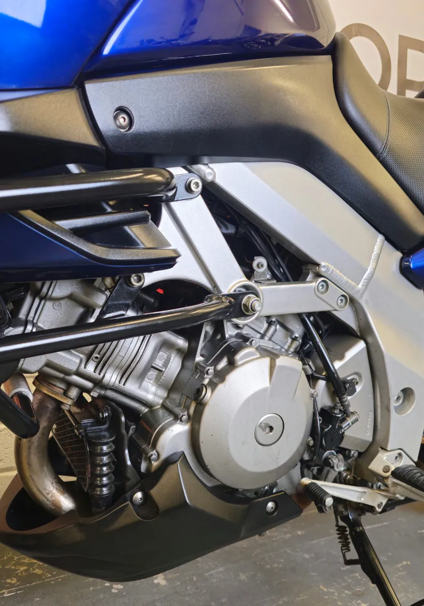 2002 Suzuki DL1000V V-Strom - Image 4