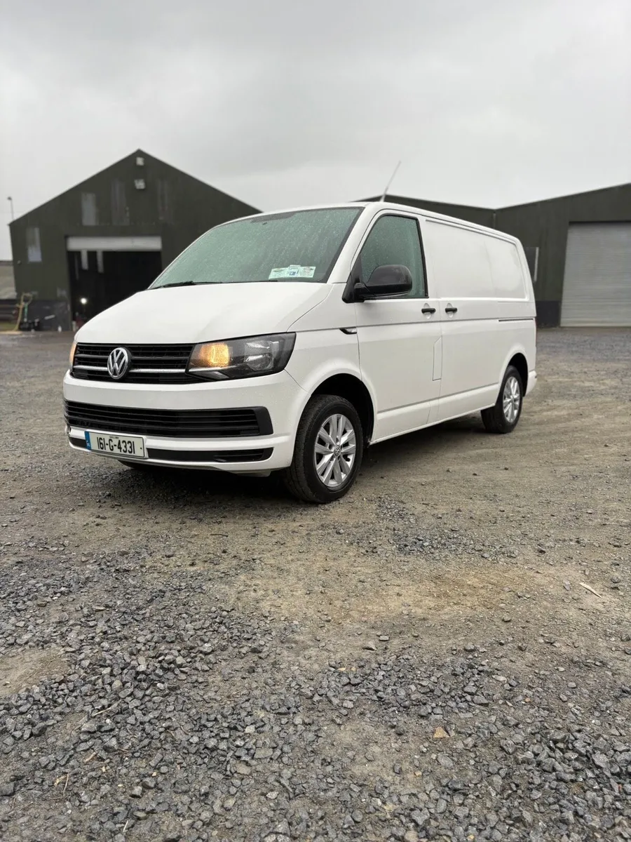 2016 Transporter 2.0 tdi - Image 2