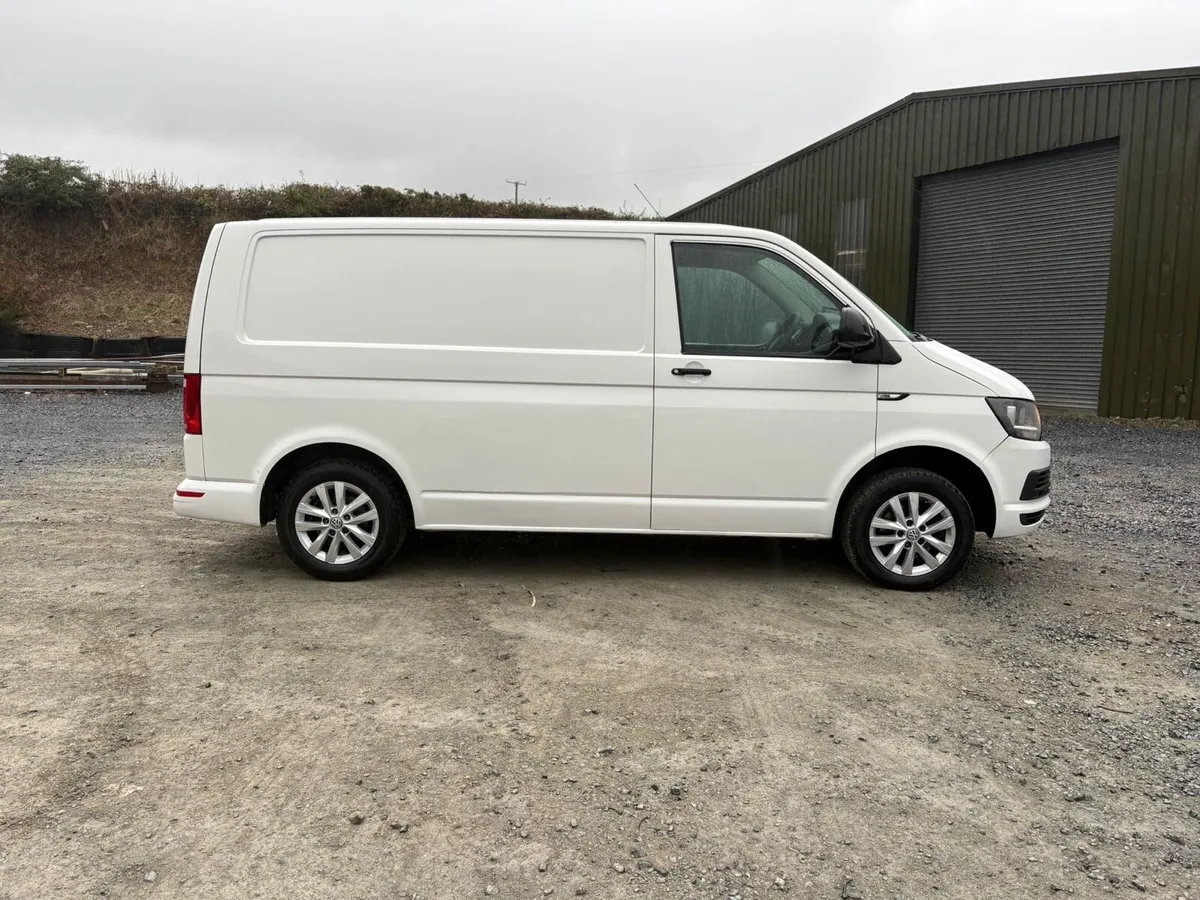 2016 Transporter 2.0 tdi - Image 3